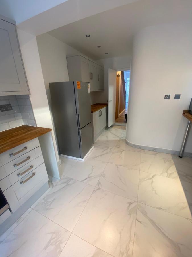 Apartamento Cosy House In Newham Londres Exterior foto