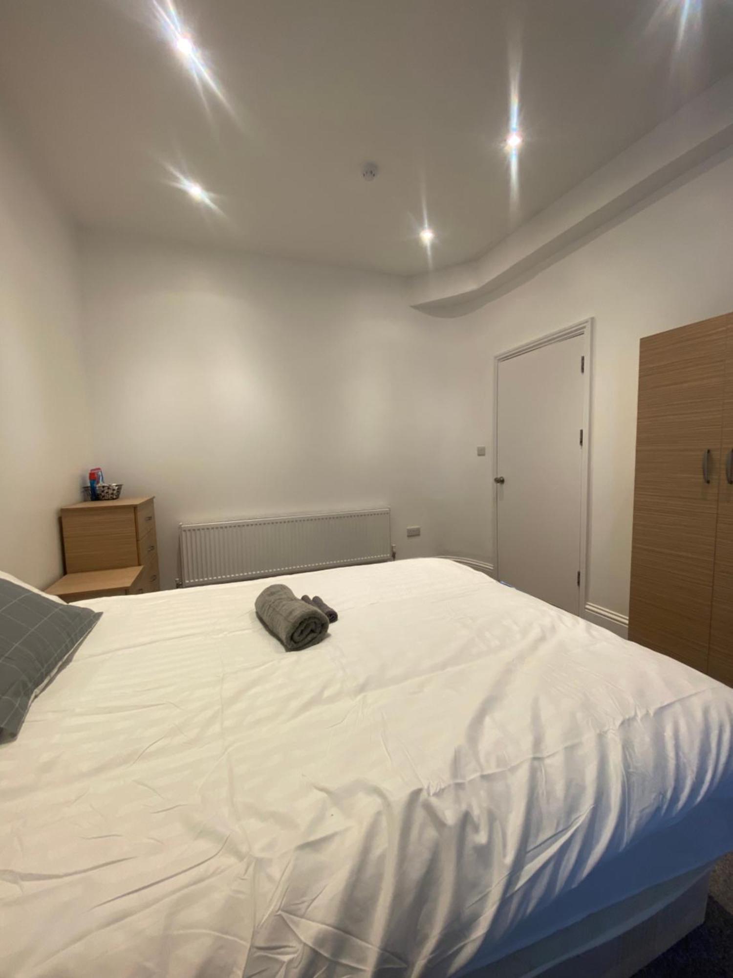 Apartamento Cosy House In Newham Londres Exterior foto